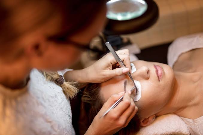 Salon Lashes